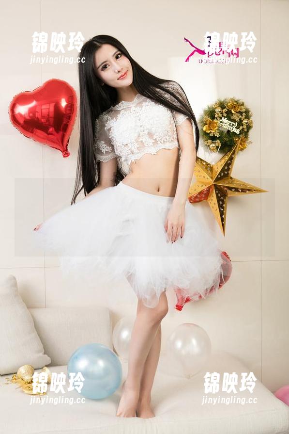 UGirls尤果网 - 万圣节特供，艾霓莎的写真集与原图，让我重温一下曾经的惊悚青春。