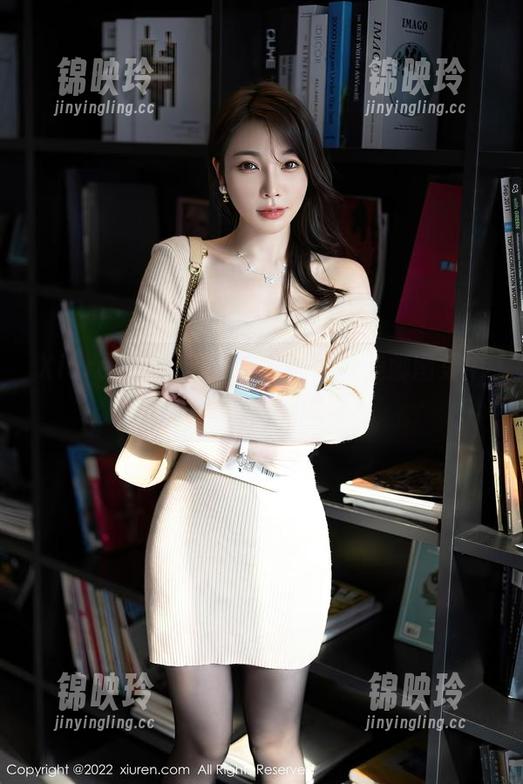Xiuren秀人网 - 在李可可的美脚图集中，谁还在乎别的呢？