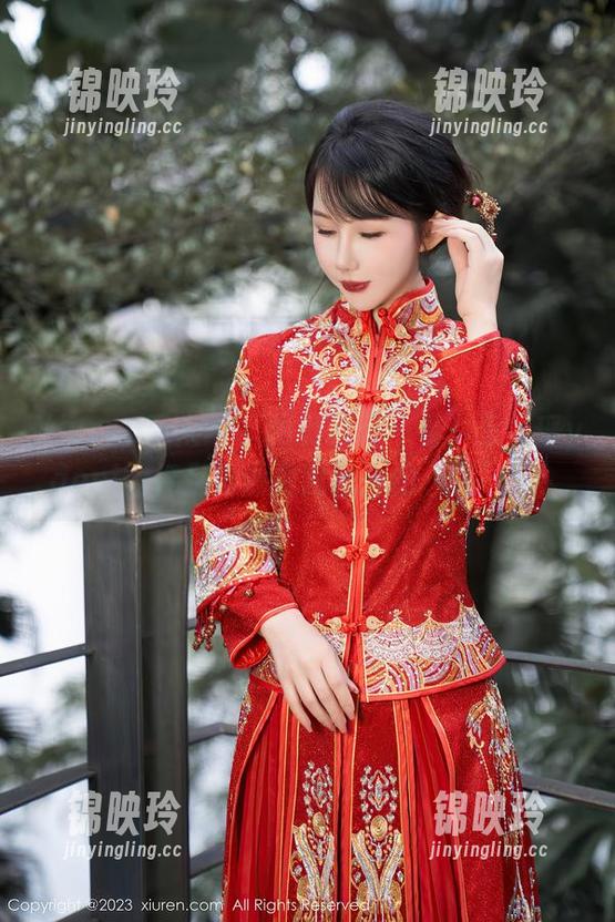 Xiuren秀人网 - 网盘打开一看，王馨瑶yanni的裸足竟然是我意外的“足”福！