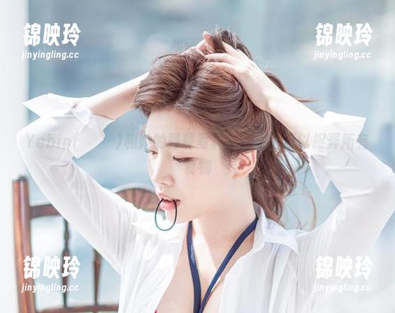Yebin(전예빈)和她的野餐写真：好奇心可以捉弄所有食物