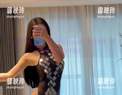 微密圈 - 满分护士，不爱笑的赛琳造型，附带原图、图包教你如何从此不感冒！