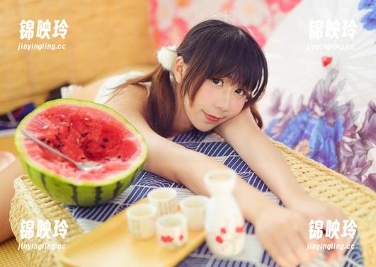 福利来了！九曲Jean的魅魔写真，适合关注视觉和视觉相关的朋友们。