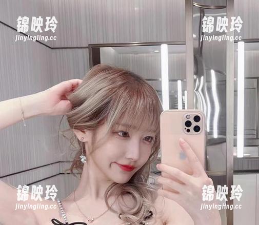 啾小妍Deer的职业装：精选，谁说职场不可以带点儿俏皮？