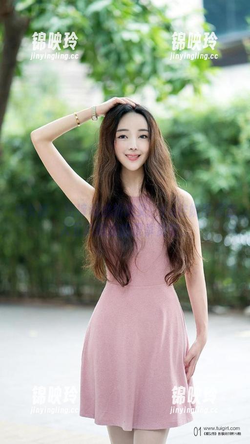 推女郎-Yu佳妮 推女郎 - 短裤私拍新定义:Yu佳妮带你走入五彩缤纷的夏季货架。
