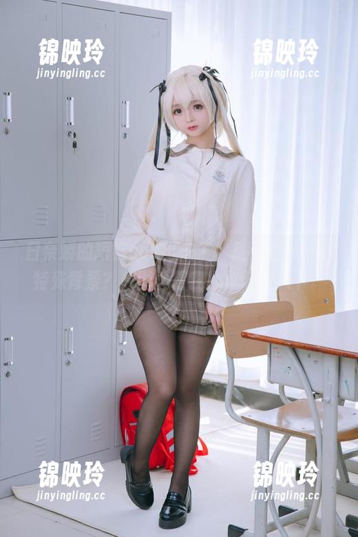 日奈娇 日奈娇的短裤cos出来了,是不是有什么特殊背景?原图看得我心里七上八下。