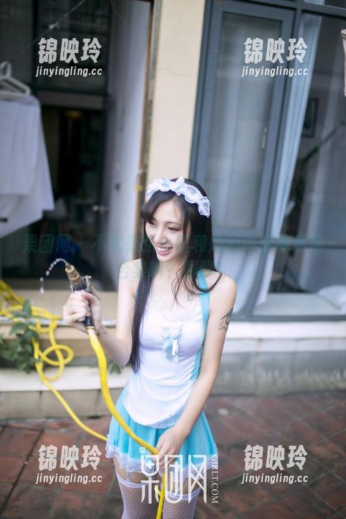 果团网 - 不就是张小喵和她的牛仔裤私房合集嘛？聊聊！