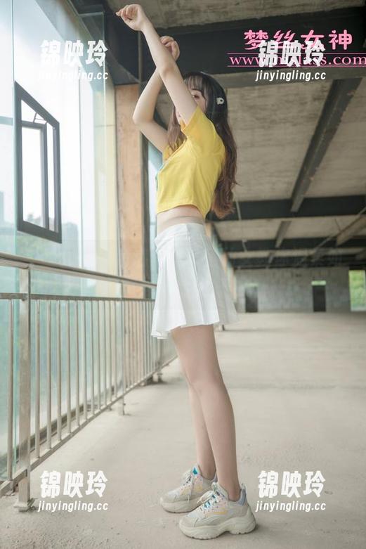 梦丝女神 - 精选写真，莹仙女教你温柔如何拿捏得恰到好处。