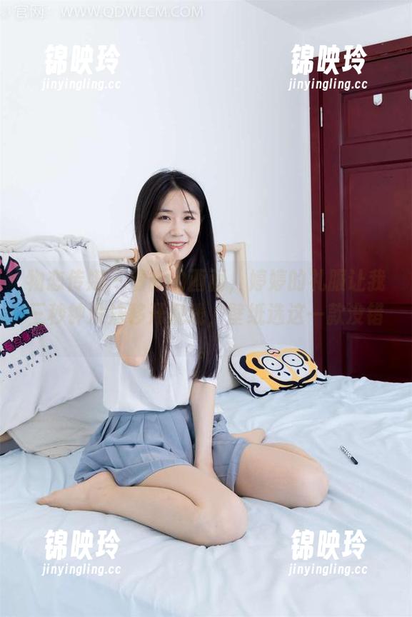 物恋传媒 - 清晰的画面，婷婷的礼服让我三秒钟没法移开视线，壁纸选这一款没错。
