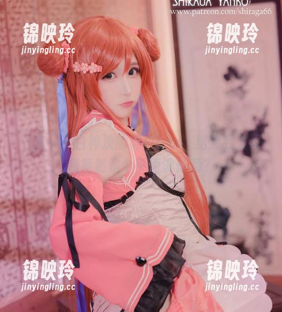 分享一下白神泱的黑白cos，结果我发现我竟然是个平面设计师？