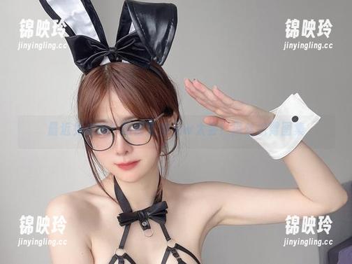 最近见过吗？眼酱大魔王w太会！黑丝包臀图集