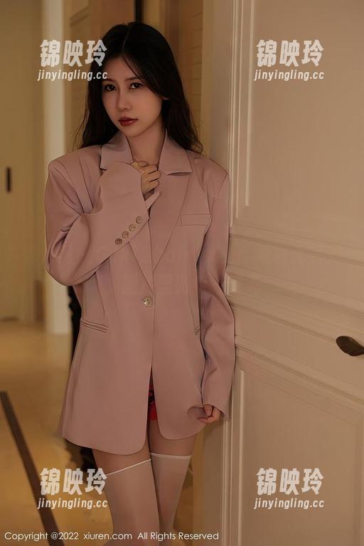 秀人网 - Suki_baby女王，颠覆无圣光，图片里游走着暗潮