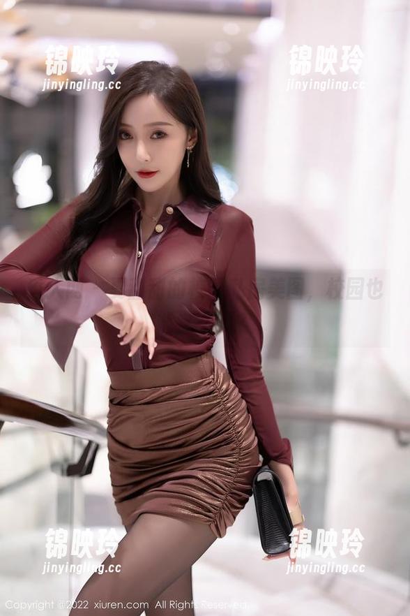 秀人网 - 夏甜甜的校园私房美图，校园也能这么撩？