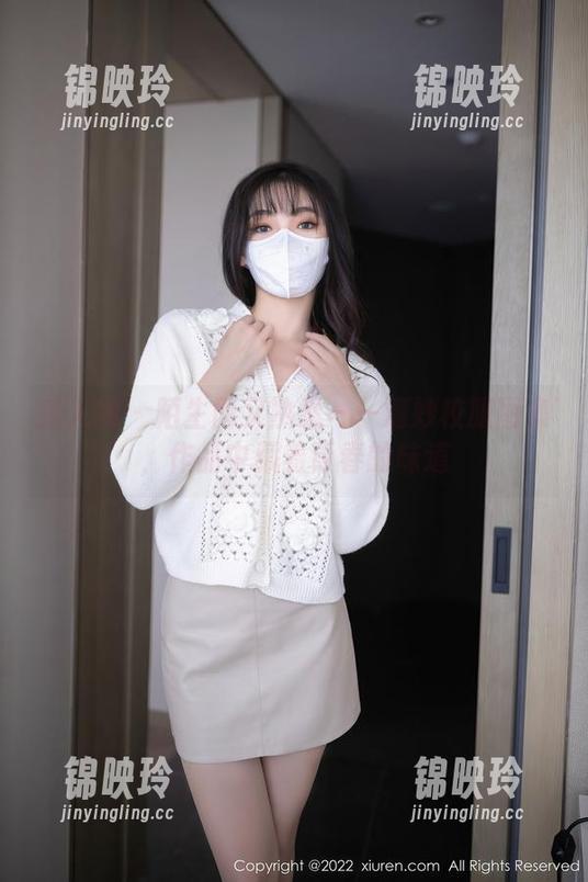 秀人网 - 陌生而又熟悉——清妙校服图集，作品中藏着青春的味道