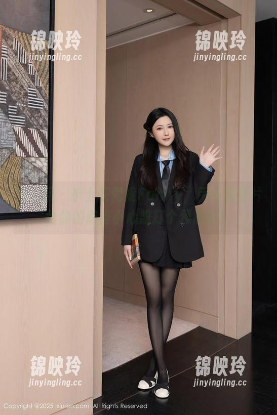 秀人网 - 护士陈梵妮Fanny，用高清图片给你的防疫小心脏打个预防针！