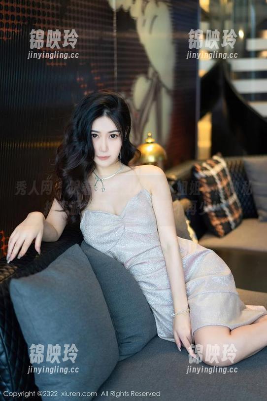 秀人网 - 跟着陈雅漫VICKY姐姐一起做私拍资源大师，你的资源不再少！
