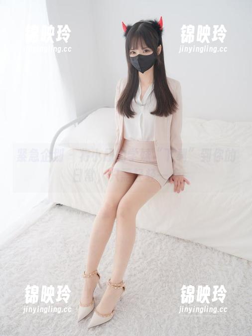 紧急企划 - 将小恩的学妹“下载”到你的日常，只需轻轻一点