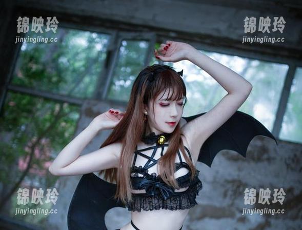 清纯的”“翎柒菜菜”照片，你忍心不下载？