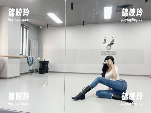 微密圈 - 葛征日常合集，里面有你想不到的“观看”