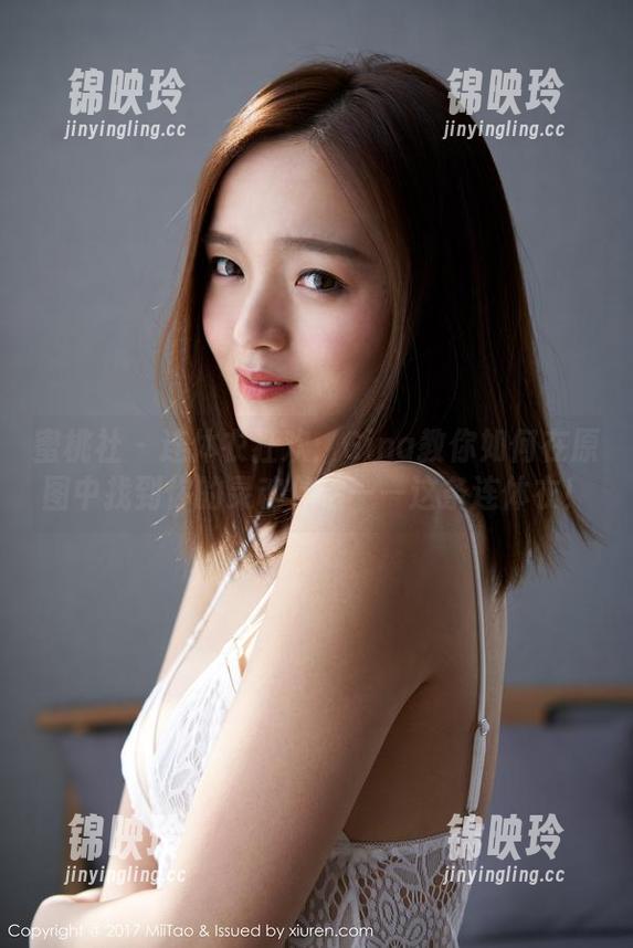 蜜桃社 - 连体衣狂欢：Gina教你如何在原图中找到你的灵魂伴侣——这条连体衣！