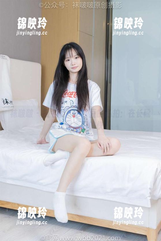 袜啵啵 - 报名参加小甜豆的私拍：在长靴里找寻美图的快乐