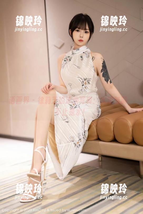语画界 - 徐莉芝的泳池写真：水波涟漪，不止是水！